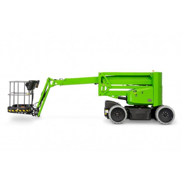 HR15N Cherry Picker side view available to hire