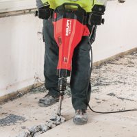 TE2000 AVR Electric Breaker on hire breaking through floor tiles