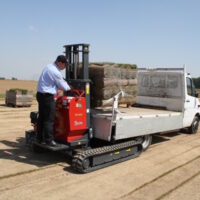 Tracked Pallet Truck TP1600 Hire - Image 6